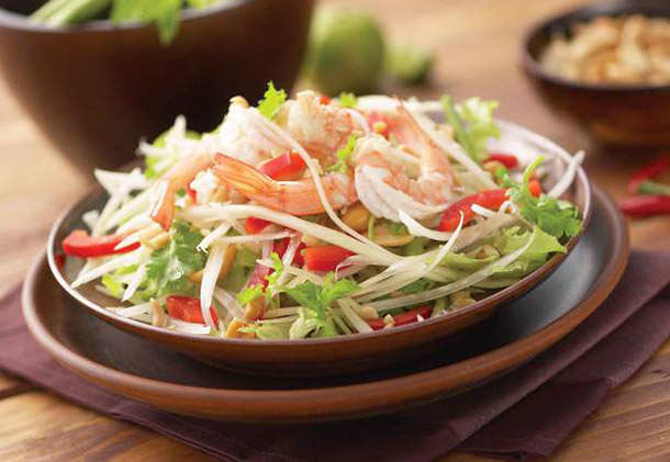 Nộm đu đủ Tam Mak Houng là một trong những món ăn Lào bạn nhất định không thể bỏ lỡ