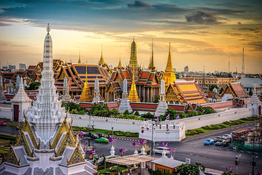 Xứ sở chùa Vàng Thái Lan là điểm đến du lịch nước ngoài mà bạn nên ghé trong dịp hè này