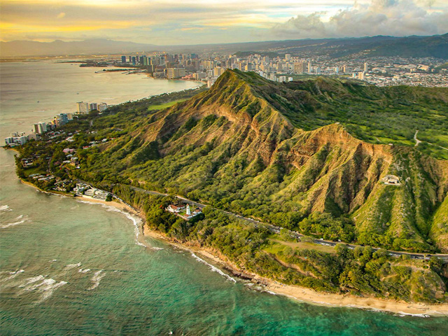 Đảo Hawaii thuộc châu Mỹ nằm trong khu vực Thái Bình Dương