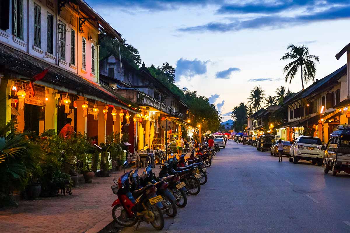 Luang Prabang là điểm du lịch nổi tiếng tại Lào mà bạn nên ghé thăm