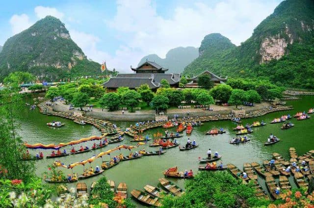 Du khách có thể đến Ninh Bình vào bất cứ thời điểm nào trong năm 