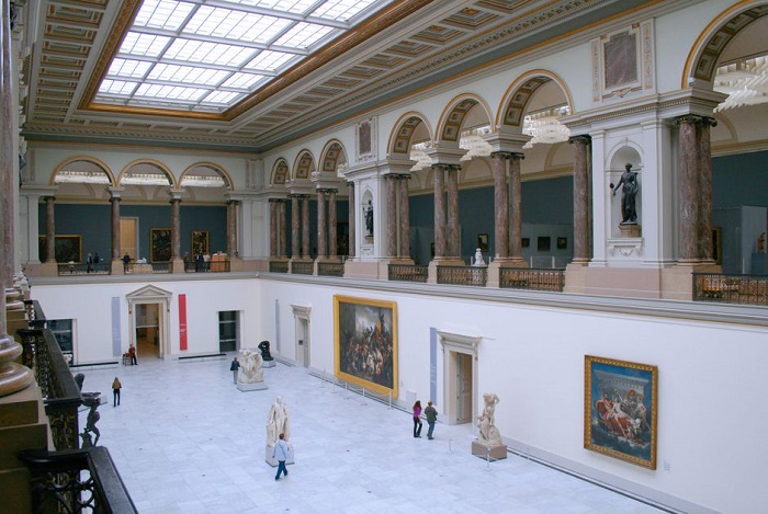 Bảo tàng Magritte là một trong những bảo tàng hiện đại nhất thế giới