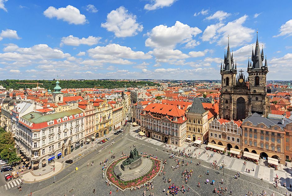 Từ tháng 6 đến tháng 8 là thời điểm đẹp nhất để đi du lịch Praha