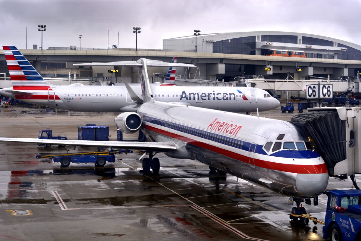 Hãng hàng không American Airlines 