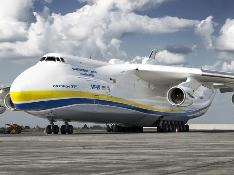Antonov An-225 Mriya của Ukraina là chiếc máy bay lớn nhất thế giới