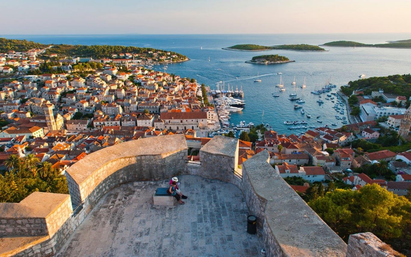 Góc nhìn trên cao về đất nước Croatia xinh đẹp