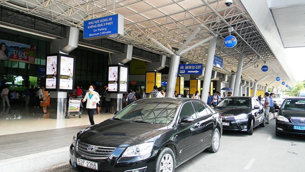 Dịch vụ xe đưa đón sân bay Nội Bài đa dạng và khá phổ biến