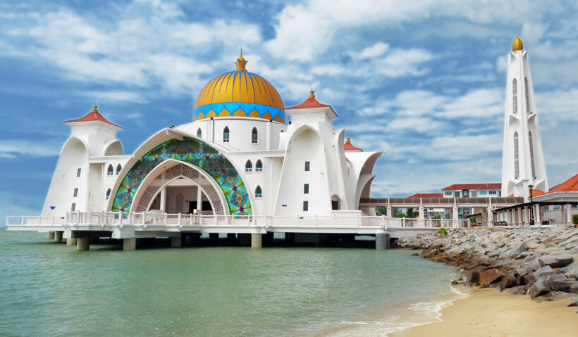 Du lịch Malaysia nổi tiếng với những công trình tôn giáo có kiến trúc độc đáo