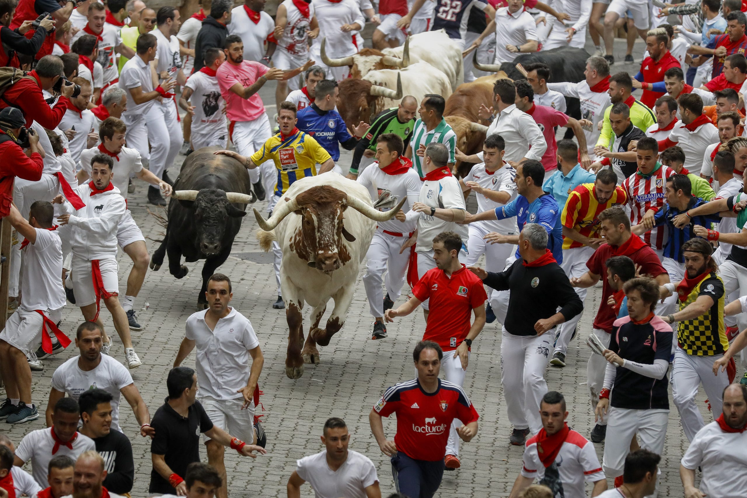 Lễ hội bò tót sôi động ở Tây Ban Nha