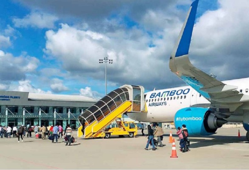 Hành khách kết thúc chuyến bay tại sân bay Pleiku