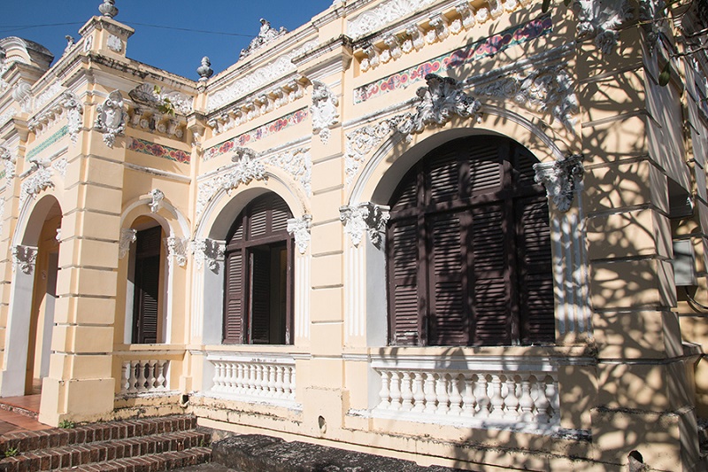 Bảo tàng cổ kính được xây dựng theo phong cách Pháp cổ kính