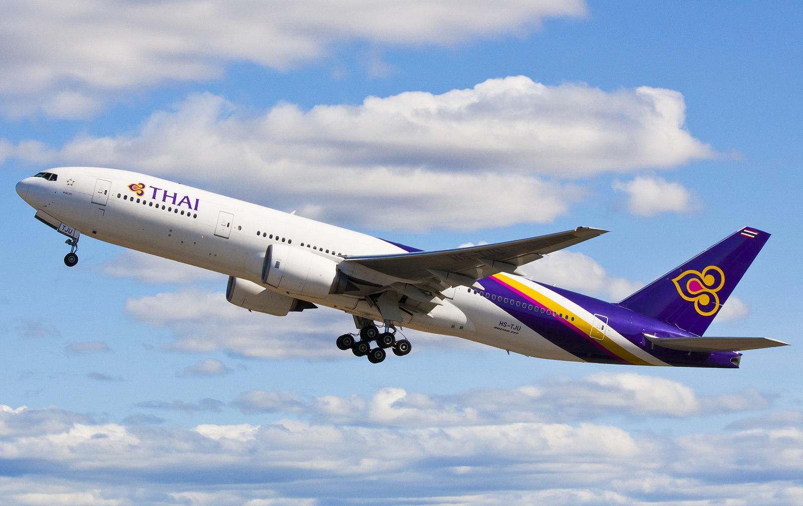 Thai Airways là lựa chọn hàng đầu được nhiều người lựa chọn cho các chuyến du lịch Thái