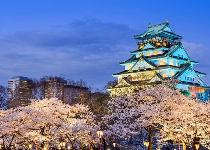 Osaka là điểm du lịch nổi tiếng tại Nhật Bản