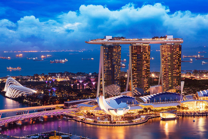 Vịnh Marina Bay Sands bắt đầu hoạt động từ năm 2010 với kinh phí đầu tư xây dựng lên tới 5,7 tỷ đô la Mỹ.
