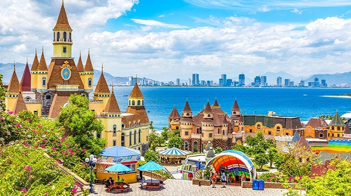 Du khách có thể đến với Vinpearl Nha Trang bằng nhiều phương tiện