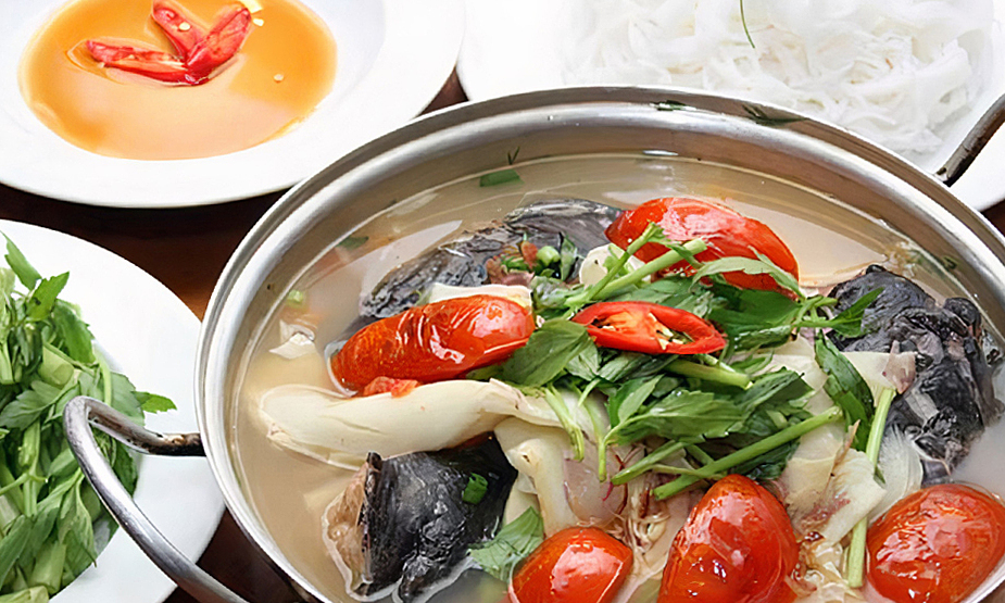 Lẩu cá lăng sông Serepok mang đâm hương vị của núi rừng Tây Nguyên