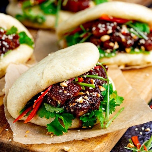 Gua bao là món bánh rất mềm và có mùi thơm đặc trưng