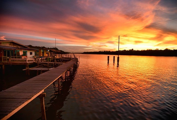 Đây là khu làm cổ nổi tiếng với tuổi đời hơn 600 năm. 