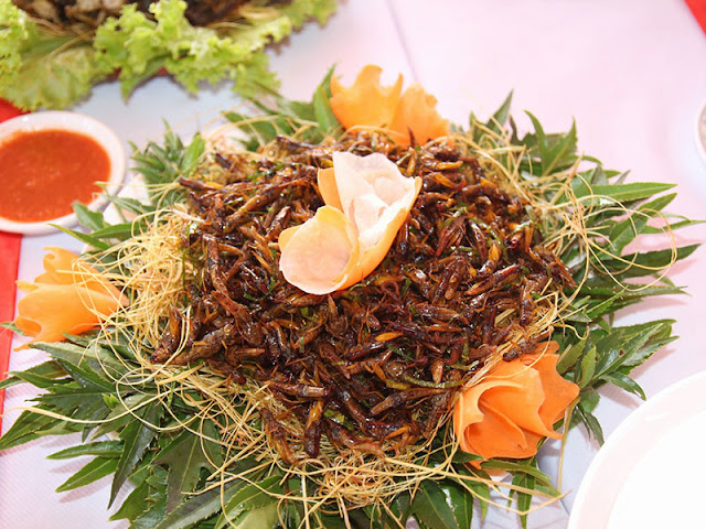 Muồm muỗm rang có màu vàng sẫm và hương thơm nức mũi