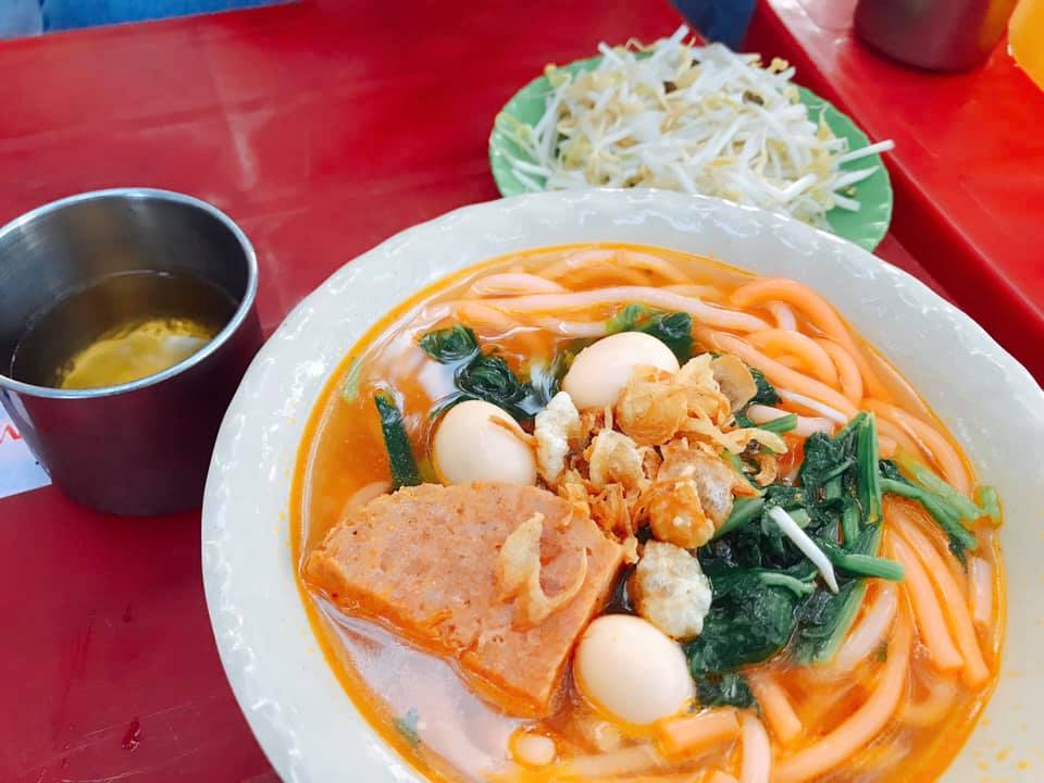 Bún đỏ là đặc sản trứ danh tại Buôn Mê Thuột