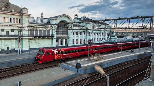 Aeroexpress là phương tiện di chuyển nhanh nhất để vào trung tâm thị trấn