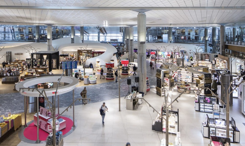 Sân bay Oslo là sân bay lớn thứ 2 ở Bắc Âu