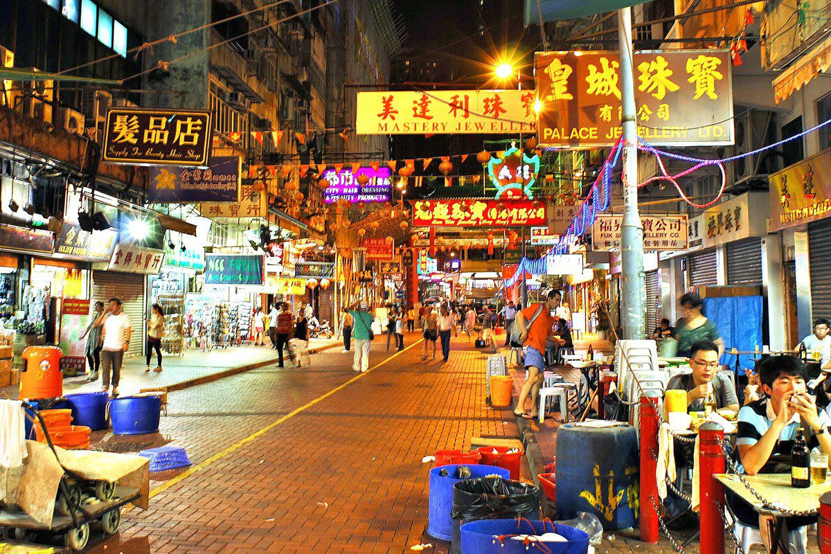 Fengjia được đánh giá là một trong những khu mua sắm nổi bật tại Đài Trung mà du khách nào cũng nên một lần ghé thăm