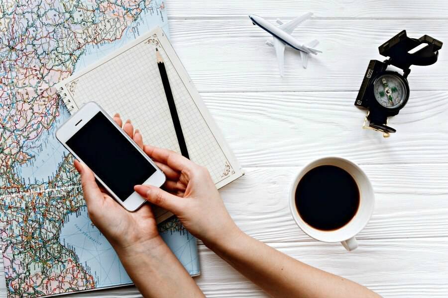 Bạn có thể liên hệ ngay Hotline của chúng tôi