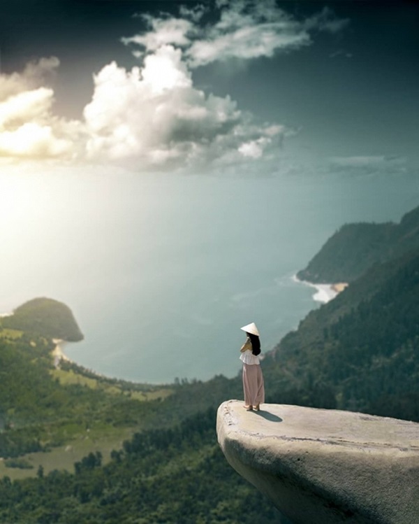 Hòn đá cụ Rùa là địa điểm check in Đà Nẵng không thể bỏ lỡ