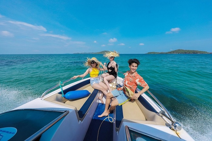 Phú Quốc là thiên đường du lịch thu hút đông đảo khách tham quan